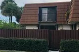 156 Heritage Way, West Palm Beach, FL 33407 - Photo 1