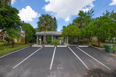 4500 NE 15th Avenue, Oakland Park, FL 33334 - Photo 1