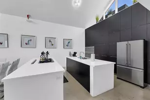 303 SW 9th St, Fort Lauderdale, FL 33315 - Photo 1