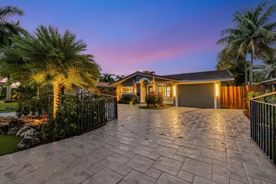 2407 NE 17th Terrace, Wilton Manors, FL 33305 - Photo 1