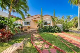 1624 Van Buren St, Hollywood, FL 33020 - Photo 1