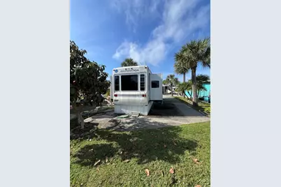 6571 SE 55th Street, Okeechobee, FL 34974 - Photo 1