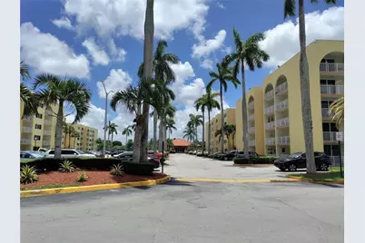 7000 NW 186th Street #4-325, Hialeah, FL 33015 - Photo 1