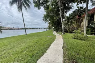 840 NE 199th St, Miami, FL 33179 - Photo 1