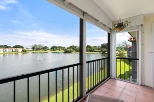 9423 S Hollybrook Lake Dr, Pembroke Pines, FL 33025 - Photo 1