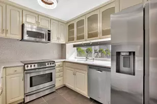 884 SE 19th Ave, Deerfield Beach, FL 33441 - Photo 1