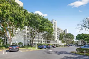 2215 Cypress Island Dr, Pompano Beach, FL 33069 - Photo 1