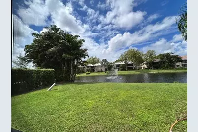 23205 Fountain View, Boca Raton, FL 33433 - Photo 1