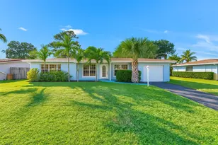 827 SE 10th Terrace, Deerfield Beach, FL 33441 - Photo 1