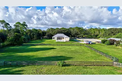 5602 SW Sunshine Farms Way, Palm City, FL 34990 - Photo 1