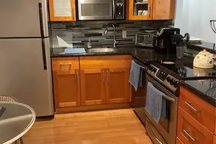 604 NE 2nd St, Dania Beach, FL 33004 - Photo 1