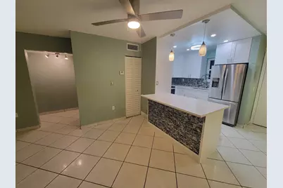 1890 W 56th Street #1113, Hialeah, FL 33012 - Photo 1