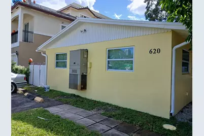 620 SW 10th Street, Fort Lauderdale, FL 33315 - Photo 1