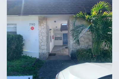 790 NE 46th Court #2, Oakland Park, FL 33334 - Photo 1
