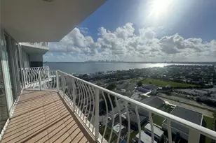 7601 E Treasure Dr, North Bay Village, FL 33141 - Photo 1