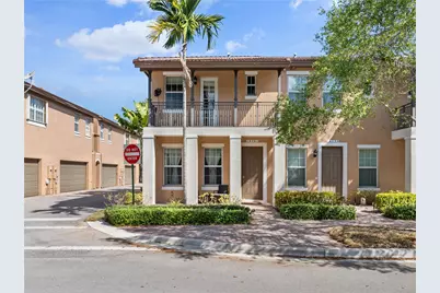 14741 SW 11th Street, Pembroke Pines, FL 33027 - Photo 1