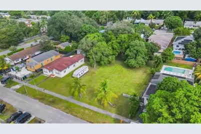 23 NE 116th Street, Miami, FL 33161 - Photo 1