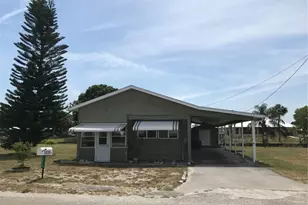 1474 Lake Dr, Okeechobee, FL 34974 - Photo 1