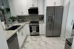 711 SW 122nd Ave, Pembroke Pines, FL 33025 - Photo 1