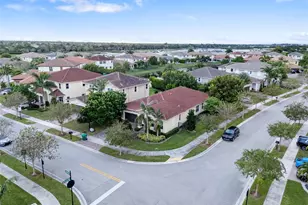 9741 S Miralago Way, Parkland, FL 33076 - Photo 1