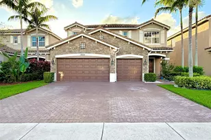 7805 Patriot St, Lake Worth, FL 33463 - Photo 1