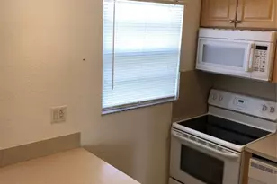 110 SE 2nd St Unit, Hallandale Beach, FL 33009 - Photo 1