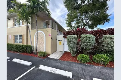 305 NE 16th Street #B7, Fort Lauderdale, FL 33304 - Photo 1