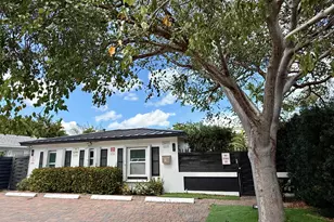1637 NE 5th Ct, Fort Lauderdale, FL 33301 - Photo 1