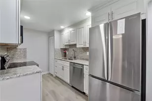 1052 Harwood Unit, Deerfield Beach, FL 33442 - Photo 1