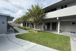 720 NE 7th St, Hallandale Beach, FL 33009 - Photo 1