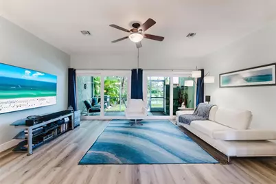 272 W Hemingway Circle, Margate, FL 33063 - Photo 1