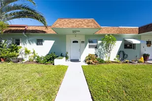 600 SW Natura Blvd, Deerfield Beach, FL 33441 - Photo 1