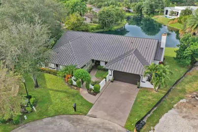 1041 SW 92nd Avenue, Plantation, FL 33324 - Photo 1