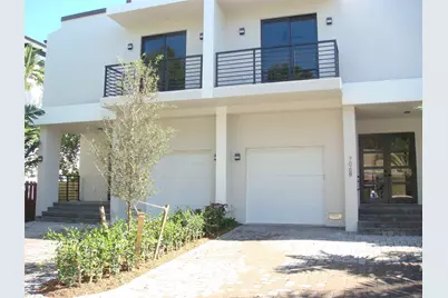 706 SW 9 Te #A Or B, Fort Lauderdale, FL 33315 - Photo 1