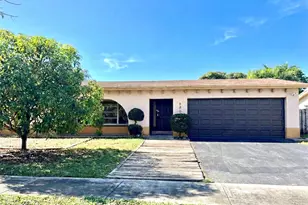 8800 NW 3 St, Pembroke Pines, FL 33024 - Photo 1