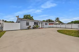 9311 Broad Manor Rd, Miami, FL 33147 - Photo 1