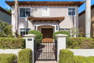 112 NW Gardener St, Boca Raton, FL 33432 - Photo 1