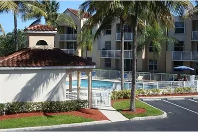 2731 Ocean Club Boulevard #107, Hollywood, FL 33019 - Photo 1