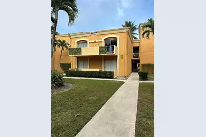 17911 NW 68 Avenue #M209, Hialeah, FL 33015 - Photo 1