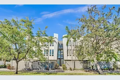 703 SE 16th Court, Fort Lauderdale, FL 33316 - Photo 1