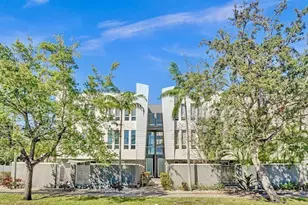 703 SE 16th Ct, Fort Lauderdale, FL 33316 - Photo 1