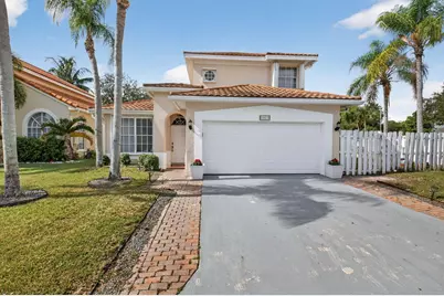 1023 Fairfax Circle, Boynton Beach, FL 33436 - Photo 1