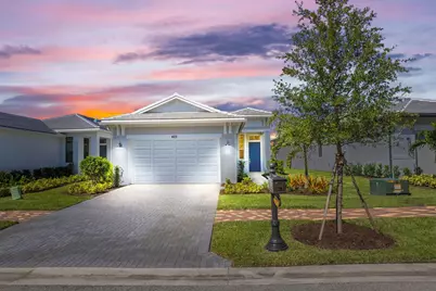 423 SE Via Sangro, Port Saint Lucie, FL 34952 - Photo 1