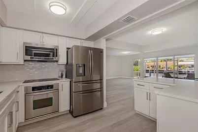 2217 NE 20th Avenue, Wilton Manors, FL 33305 - Photo 1