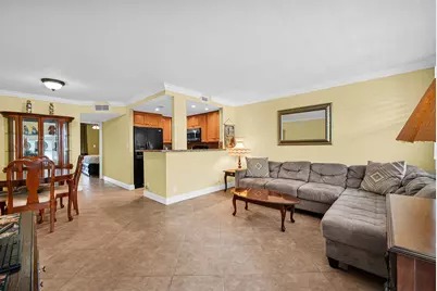 9121 Sunrise Lakes Boulevard #106, Sunrise, FL 33322 - Photo 1