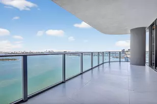 700 NE 24th St, Miami, FL 33137 - Photo 1