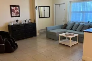 1351 N 12th Ct, Hollywood, FL 33019 - Photo 1