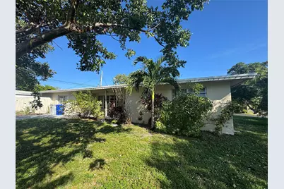 160 SE 15th Avenue, Pompano Beach, FL 33060 - Photo 1