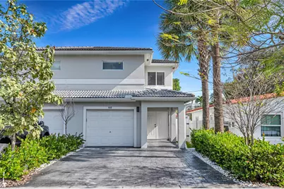 808 NE 15th Avenue, Fort Lauderdale, FL 33304 - Photo 1