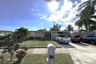 1310 NE 44th St, Pompano Beach, FL 33064 - Photo 1